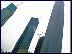 Chow Tai Fook Centre in  Zhujiang New Town will be Guangzhou's tallest building upon completion in 2016, with a height of 530m. It will have 111 floors, taller then Empire State Bldg and Taipei 101 for example. It was designed by Kohn Pedersen Fox and will be mixed use (hotel, offices, helipad). Initially, it was planned to be a twin tower to nearby IFC, but is now almost 100m taller!